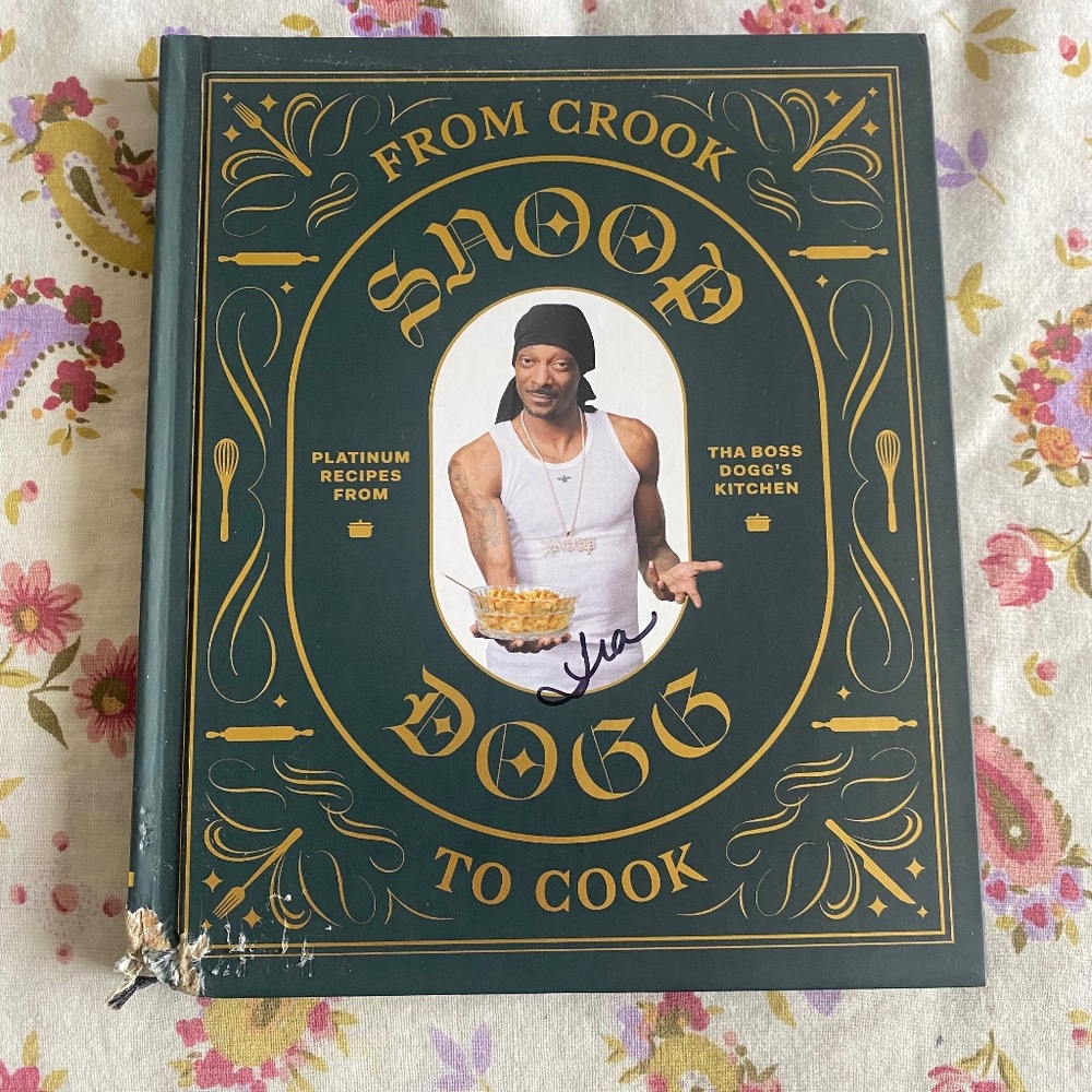 🥘 Snoop Dogg Cookbook - "From Crook to Cook"